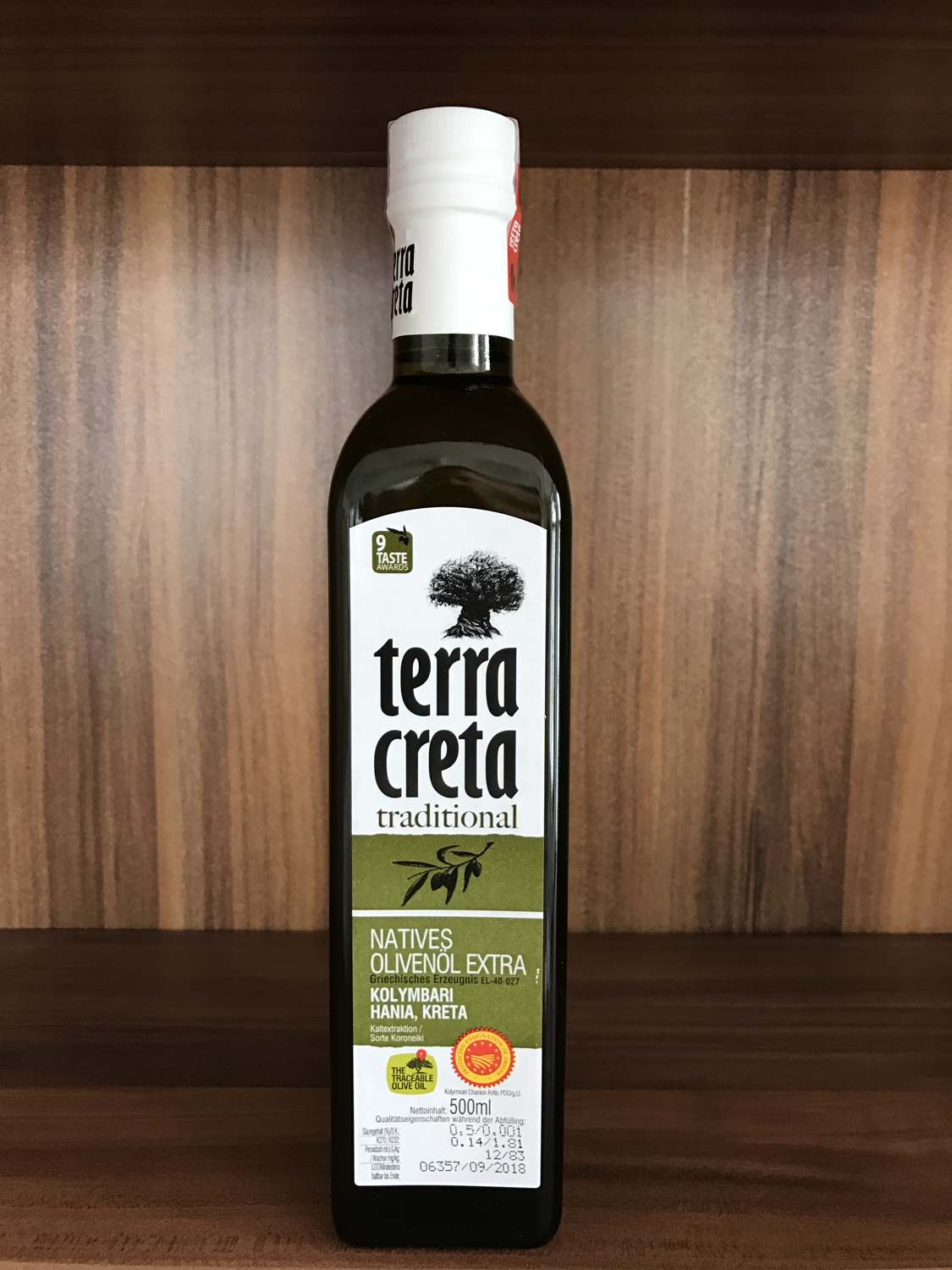 Kretisches Olivenöl Terra Creta WANI Olivenöl, Oliven, Geschenkboxen